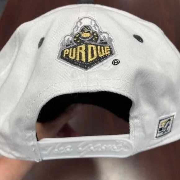 Purdue University Hat - Picture 2 of 3